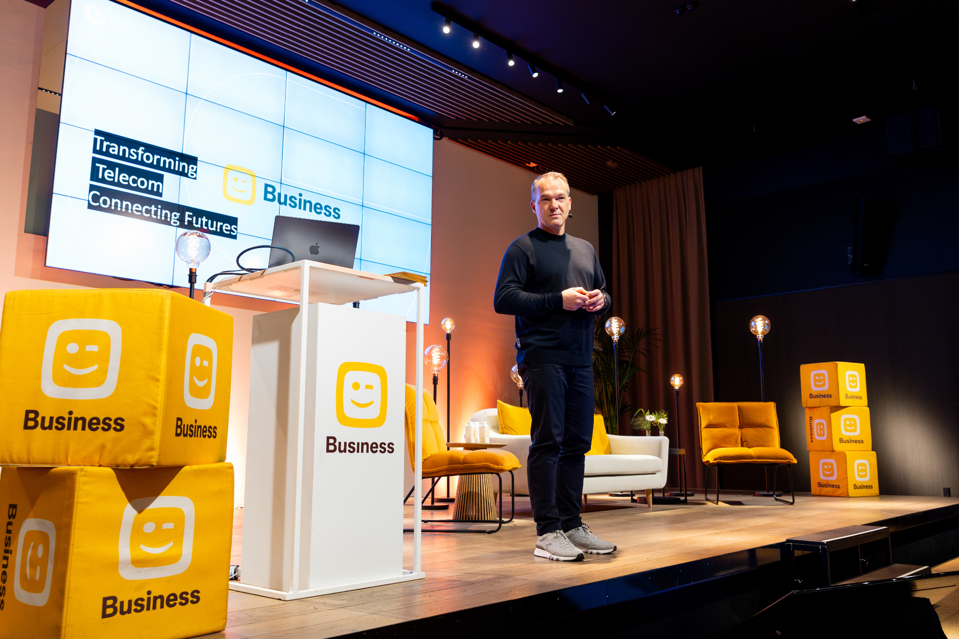 Renout van Hove keynote 6